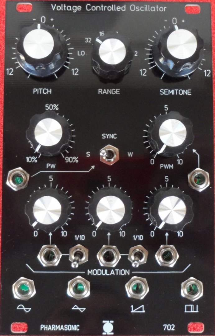 Panel image for SYS-700 VCO 702